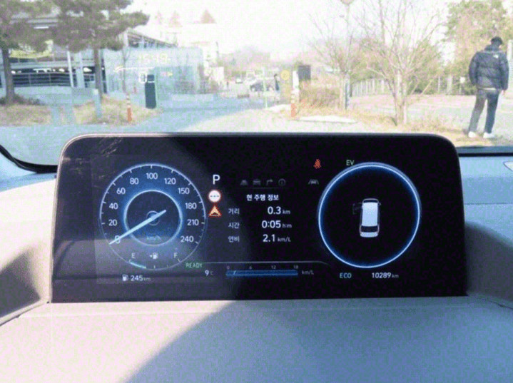 @25년 스타리아 하이브리드 라운지 7인승 인스퍼레이션 이미지