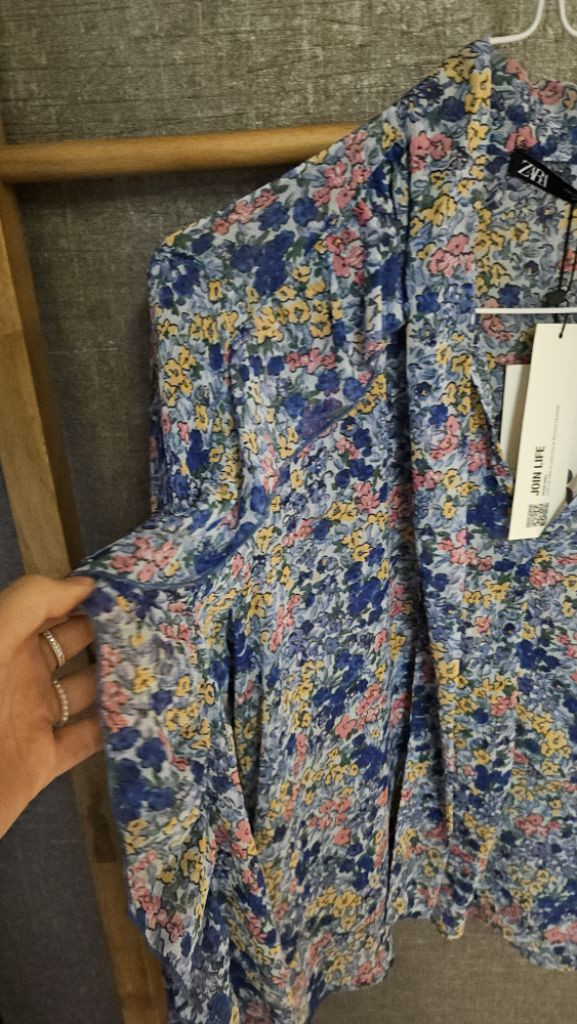 자라 레이스 블라우스 새상품 이미지