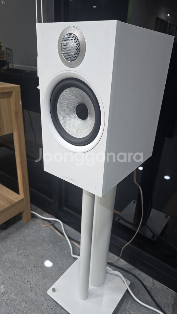 b&w 606S2 스피커 NorStone 스탠드--1