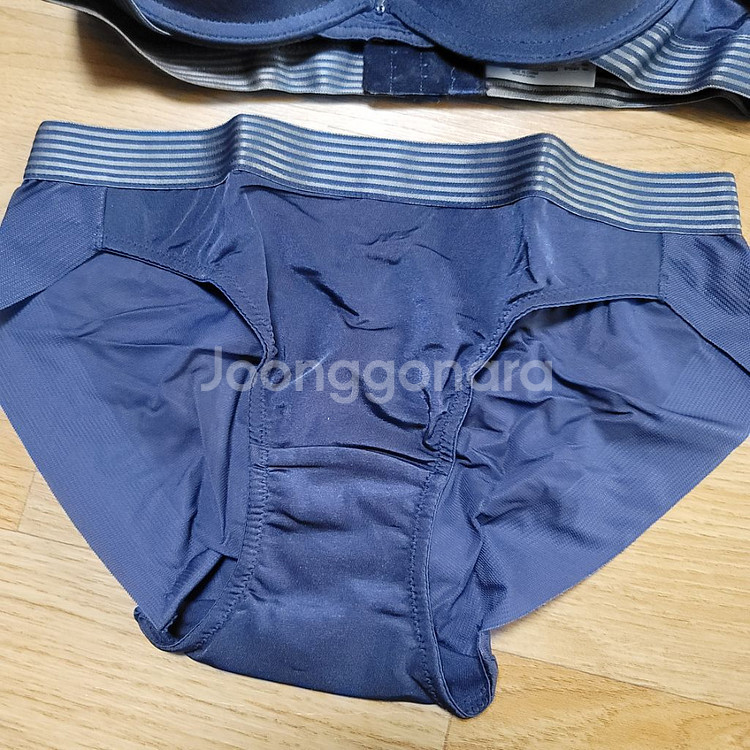 새상품 여성 속옷 세트 75a브라 + 90팬티 언더웨어--3