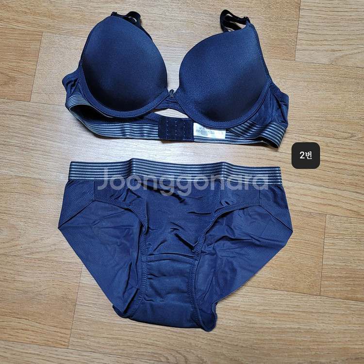 새상품 여성 속옷 세트 75a브라 + 90팬티 언더웨어--1