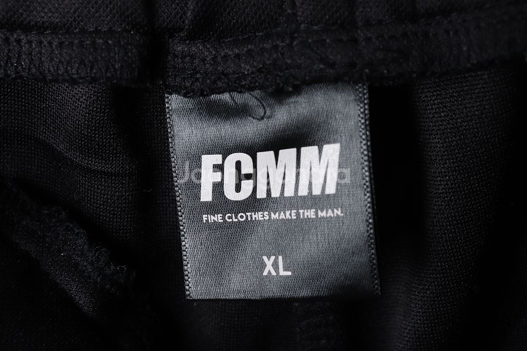 (XL) FCMM 트레이닝복 바지 블랙 로고 올드스쿨--5