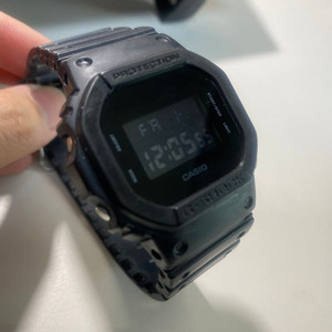 지샥 dw-5600bb