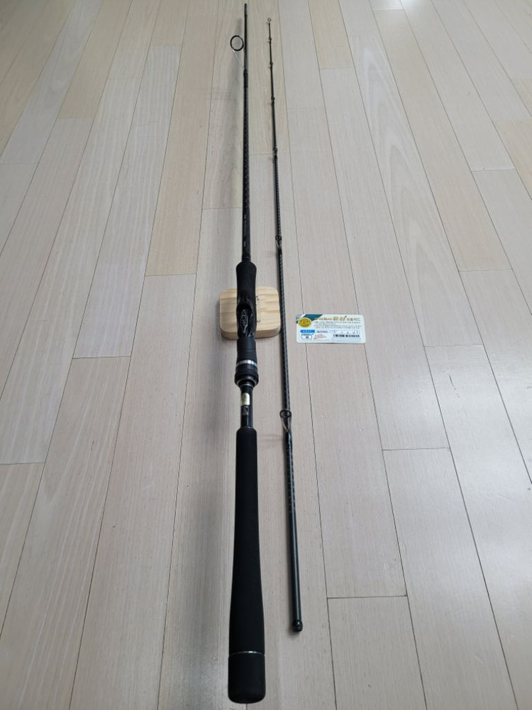 시마노 루나미스 농어 루어대 S900ML 보증서 포함 이미지