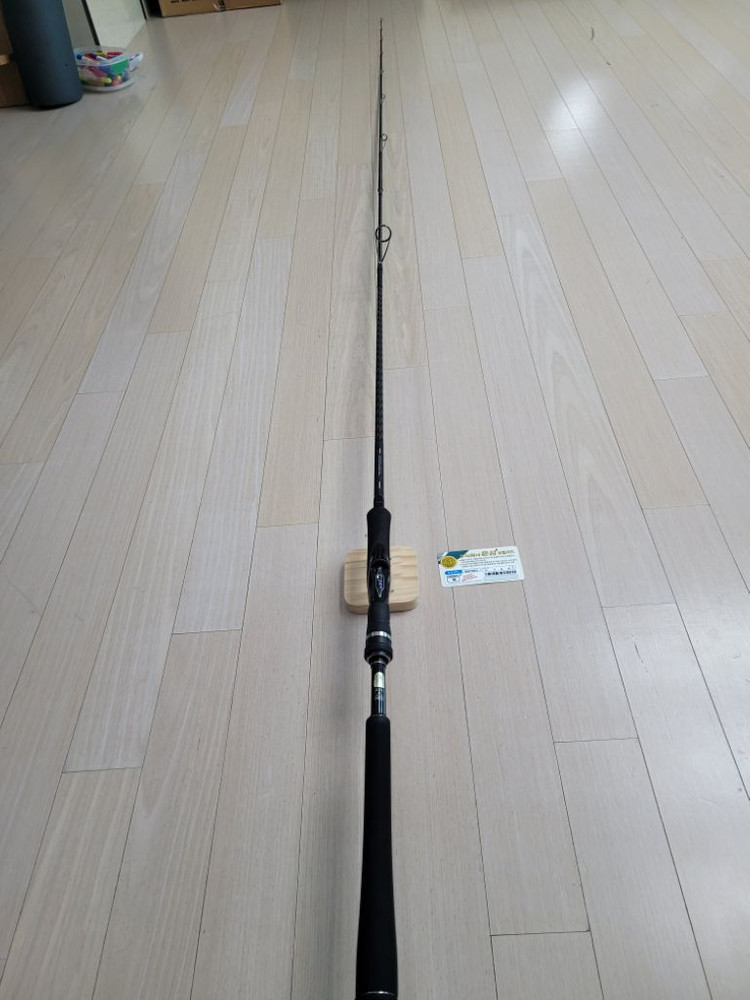 시마노 루나미스 농어 루어대 S900ML 보증서 포함 이미지