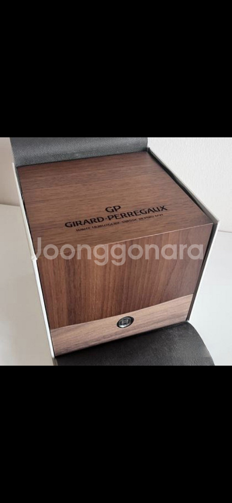 최저가 25년 새상품반값 제라드페리고 로레아토 흰판--4