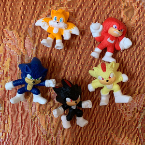 해피밀 소닉 피규어