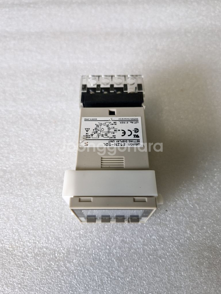 OMRON. E5ZN-SDL. Display Unit--1