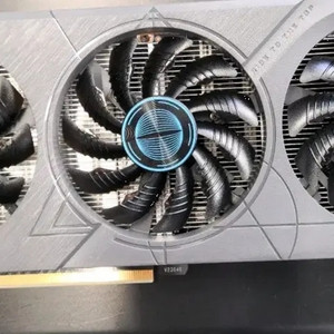 기가바이트 RTX4060 8G 3팬 상태좋음