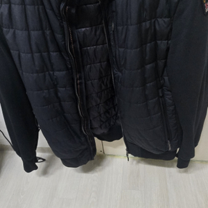 파라점퍼스 경량패딩 판매합니다