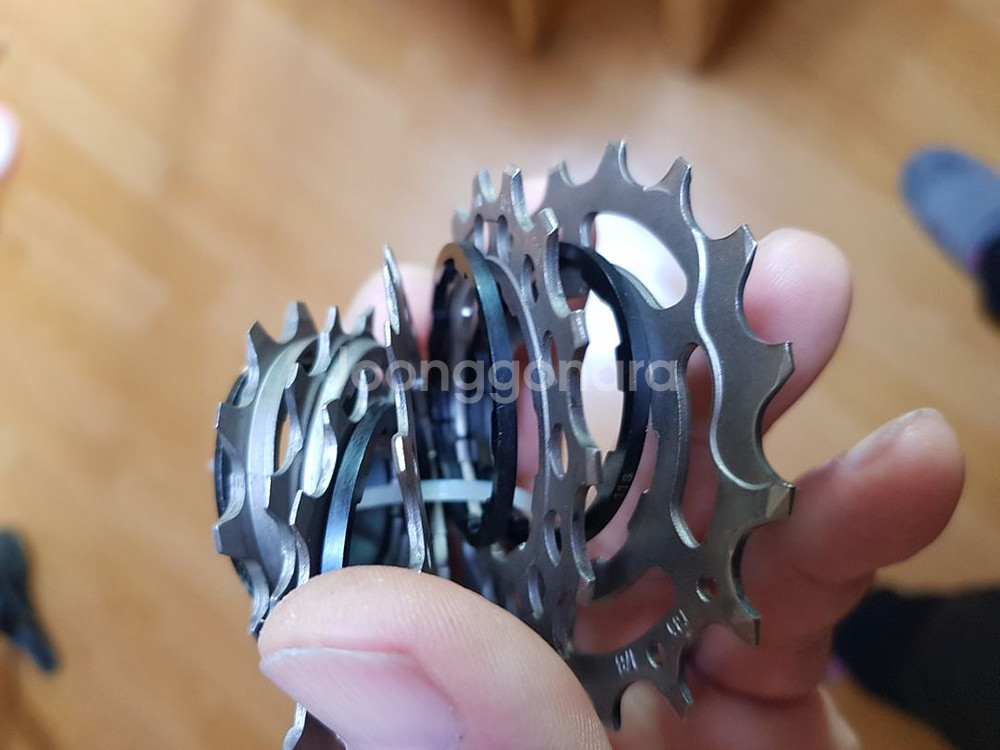 듀라11단 11~30t 앞에 낱장 스프라켓--1