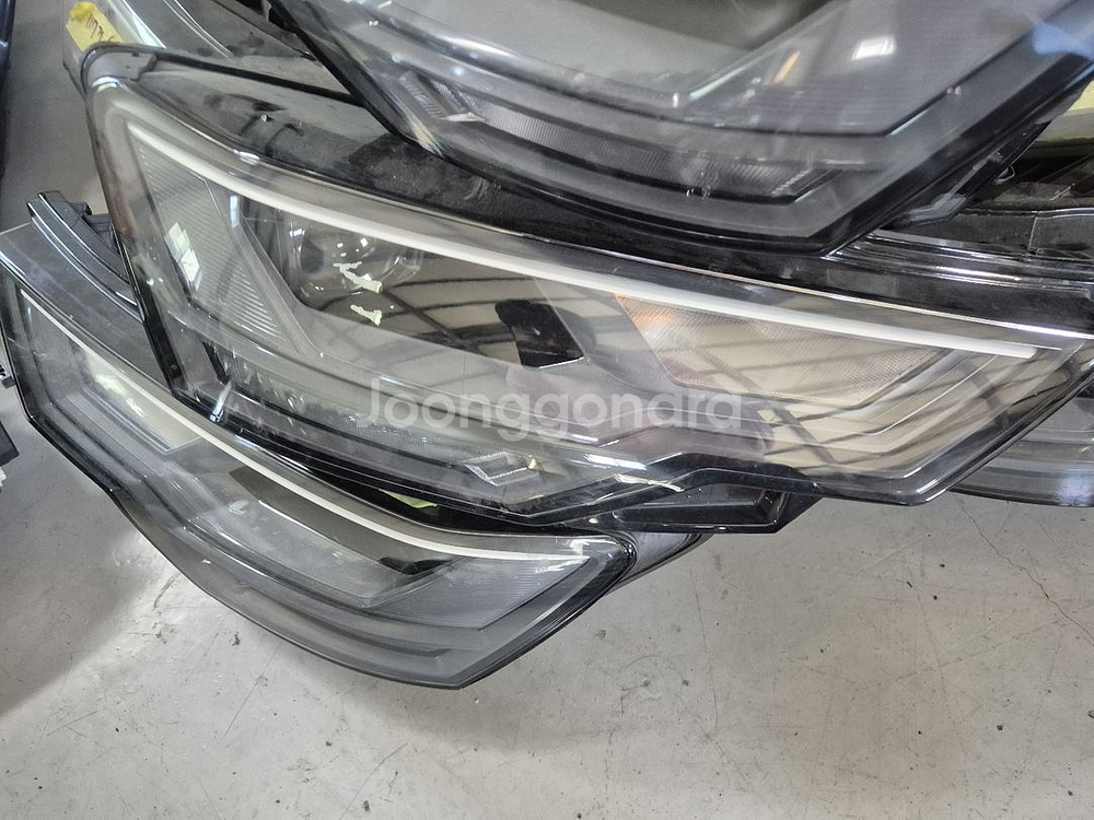 아우디 a6 c8 좌우 헤드라이트 전조등--2