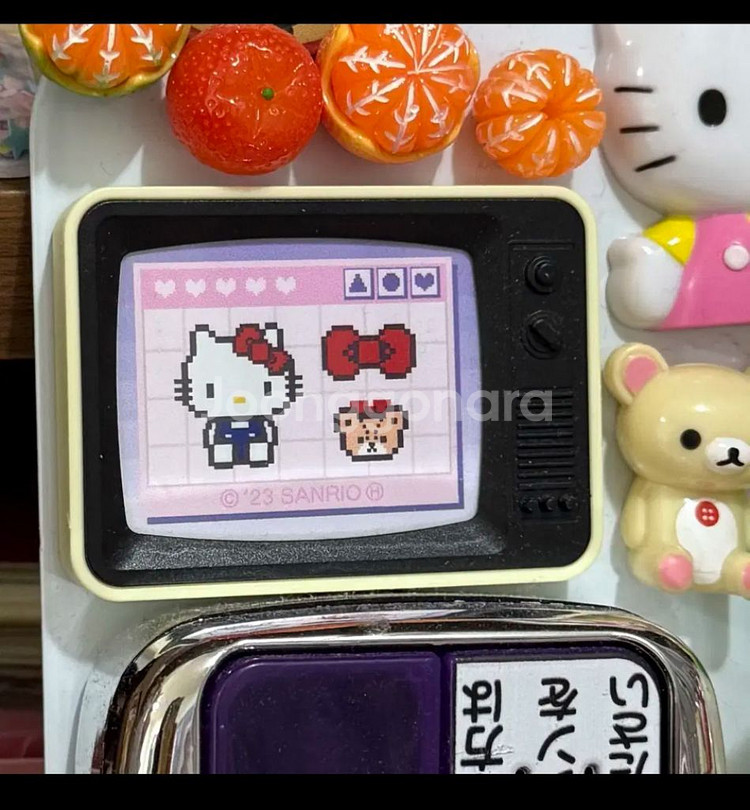 고전키티 헬로키티 자석 산리오 23년제품 레트로 티비자--0