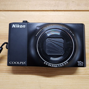 니콘 COOLPIX S8000