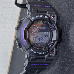 지샥(G-SHOCK) 신프로그맨 블랙퍼플