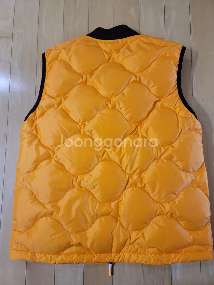 블랙야크경량조끼--1