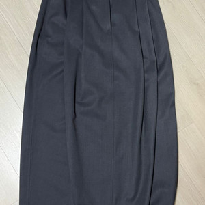 문달 버드 스커트 bud skirt in charcoa