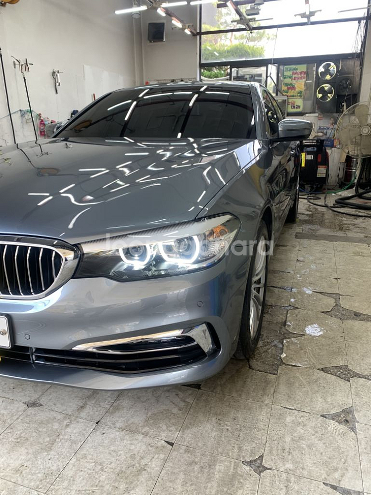 BMW520i 운전석전조등 팝니다--0