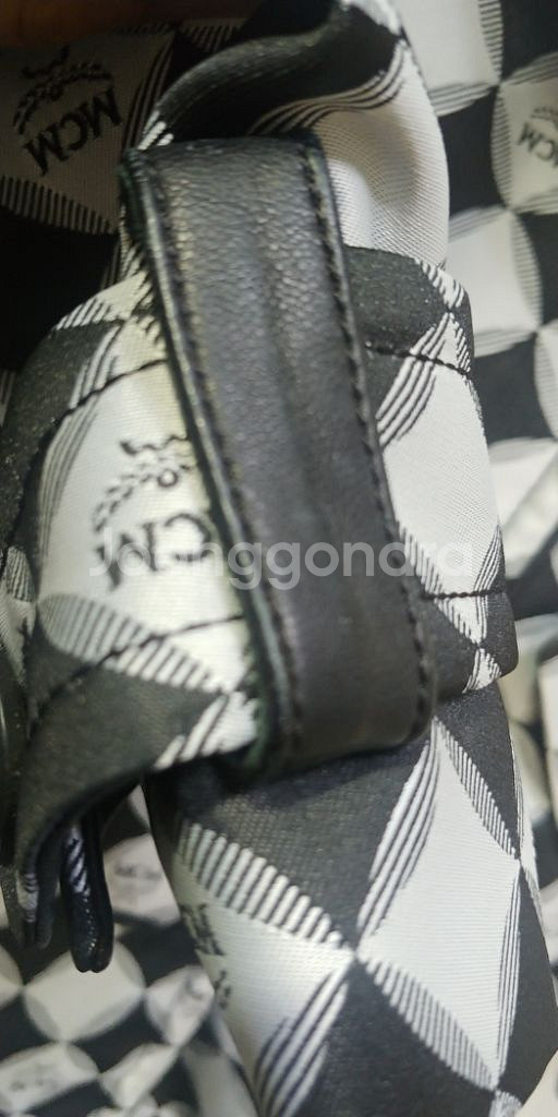 44~55 새상품 정품 MCM 트렌치코트 여자코트--7