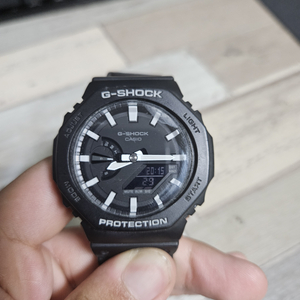 지샥 GA-2100-1A 팝니다.