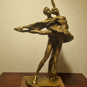 (동브론즈작품) 백조의 호수 발레작품 - 높이47cm