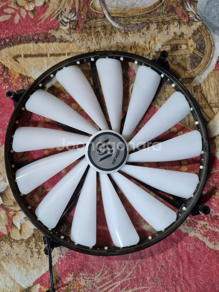 앱코 SUITMASTER 200mm 컴퓨터케이스팬--1