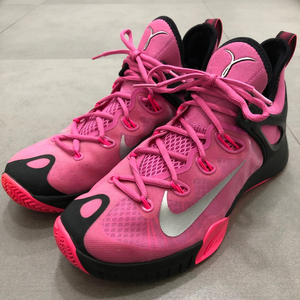 나이키 줌하이퍼레브 270