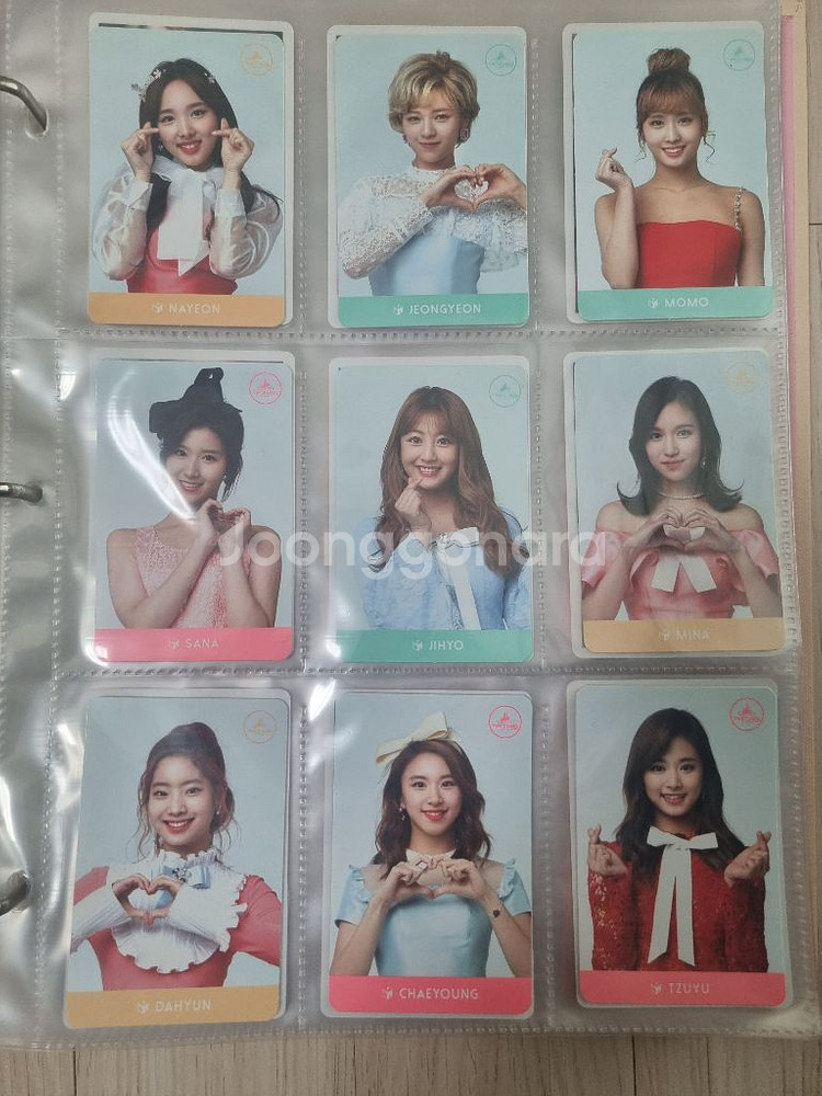 트와이스 첫 콘서트(2017) 공식 굿즈 포카--0
