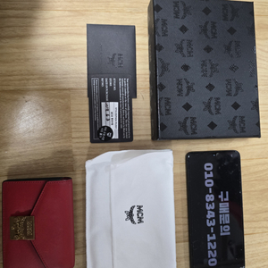 정품 :) MCM 아코디언 카드지갑
