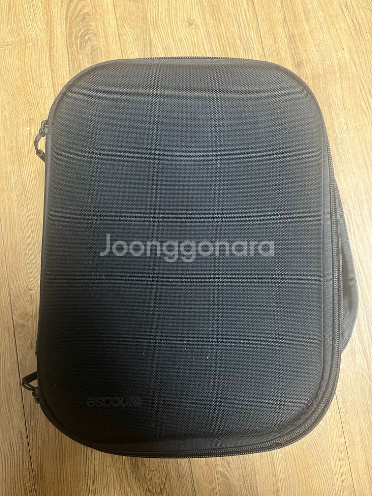 퀘스트프로 휴대용케이스--0