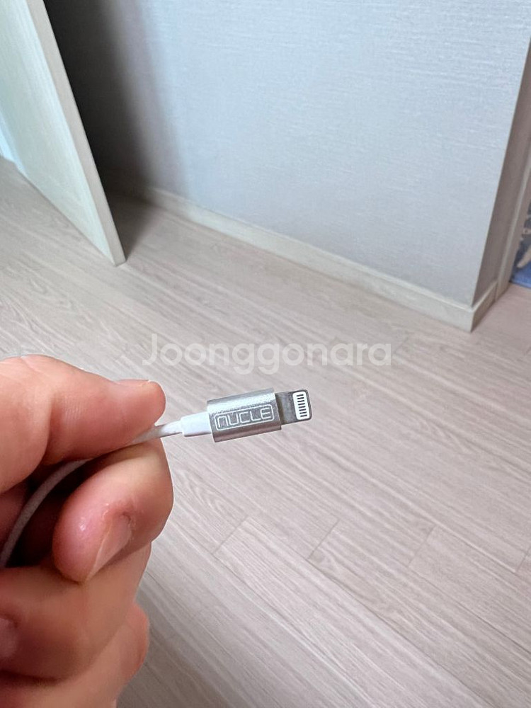 NUCLE 아이폰 이어폰 8핀 라이트닝 이어폰 상태최상--0