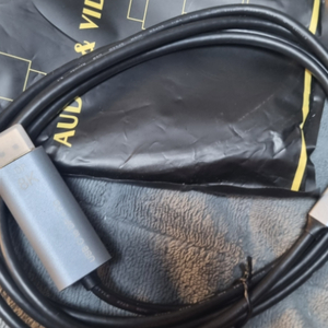 USB-C to DP 8K 변환 케이블 새제품