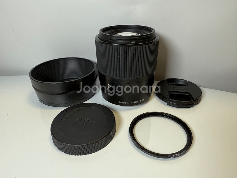 소니 e마운트 시그마 아트 삼식이 30mm f1.4--0