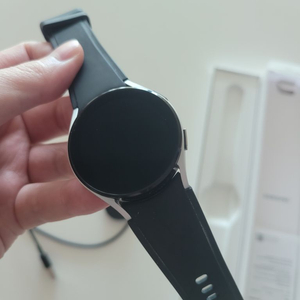 갤럭시워치4 40mm 팝니다
