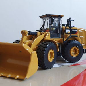 CAT 972M Wheel Roder 1:87