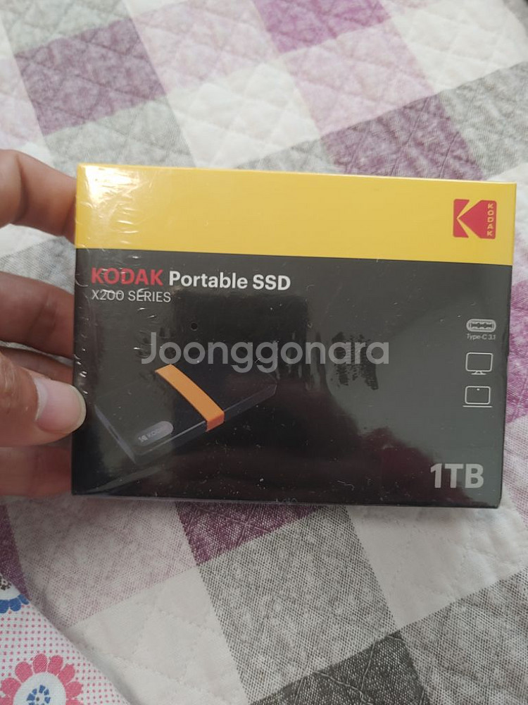 1테라 초 대용량 휴대용 하드 드라이브 ㅡ 새제품--3