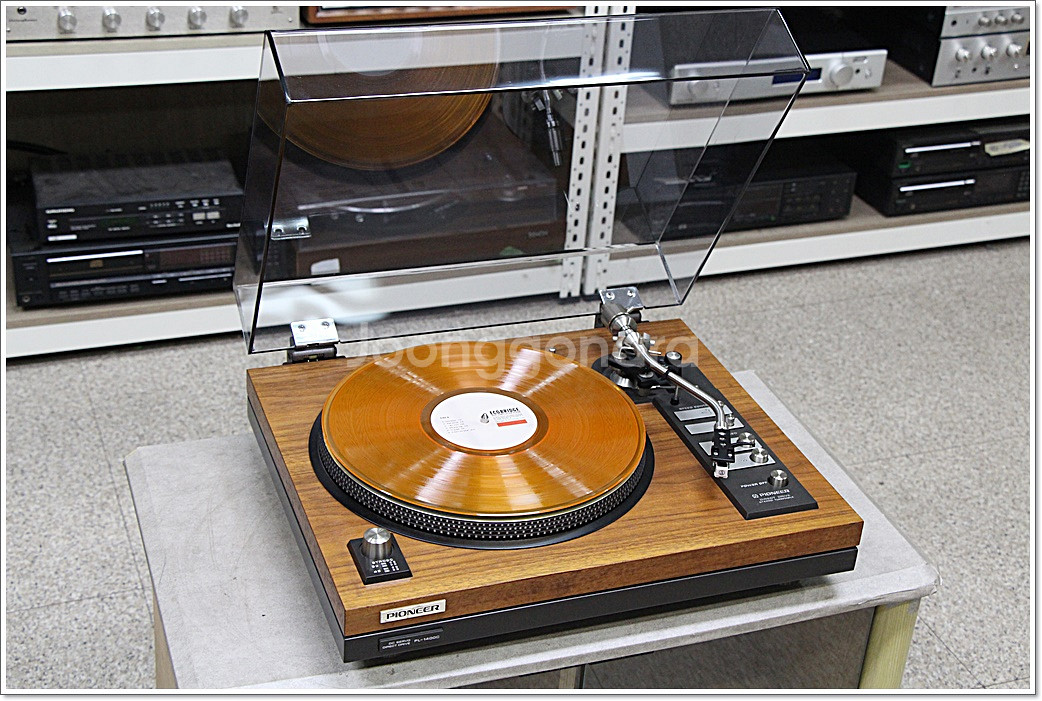 파이오니아(일본) 수동 다이렉트턴테이블 PL-1400C--3