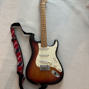 펜더 USA 스트랫 스탠다드 02년식+ nux무선케이블