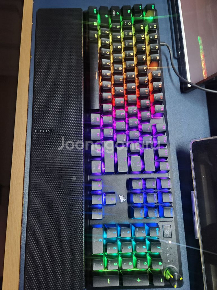 커세어 K70 RGB CORE--1