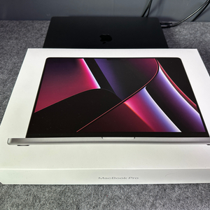맥북 M2 프로 16인치 16GB 512gb 풀박스