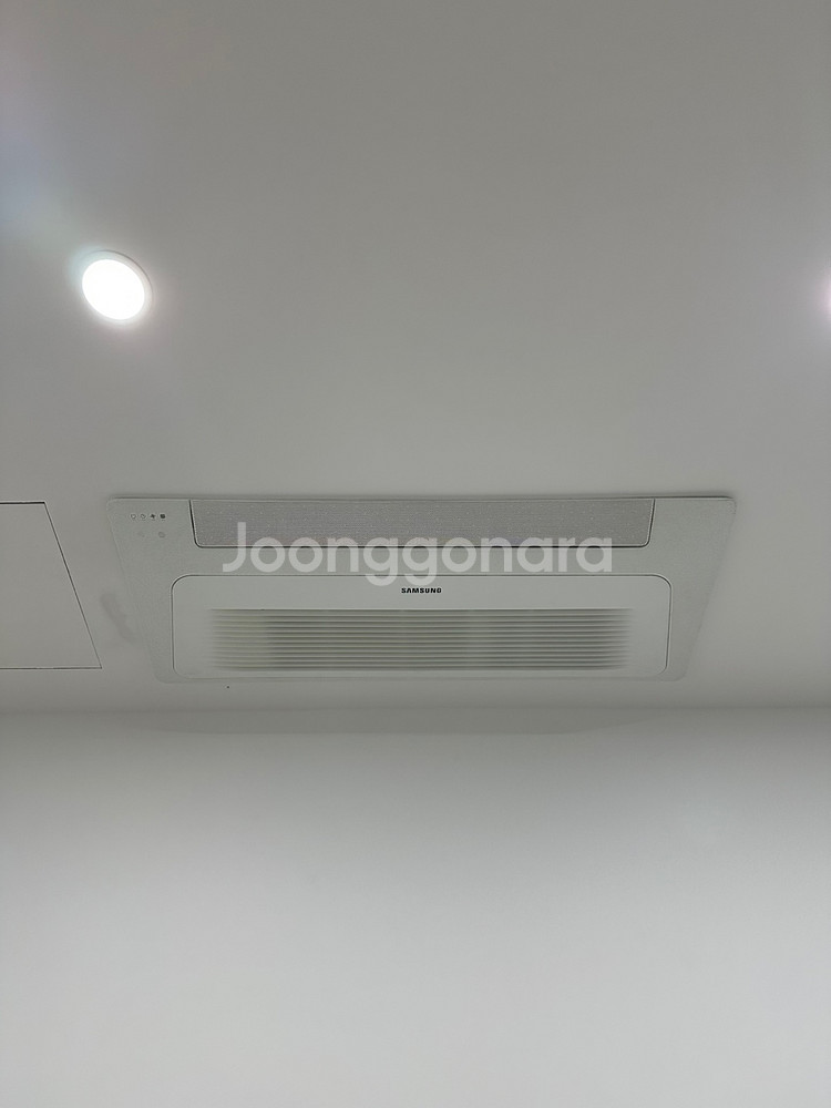AC032RN1PBH1 8명 냉난방기 판매합니다--1