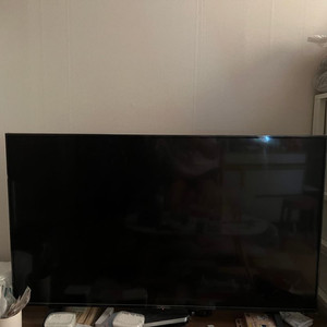 LG TV 50인치 50UQ8300ENF 급처분이에요