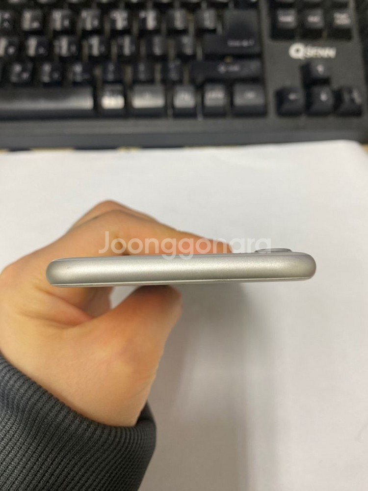 아이폰7 실버 A급 32GB 배터리성능93%--5