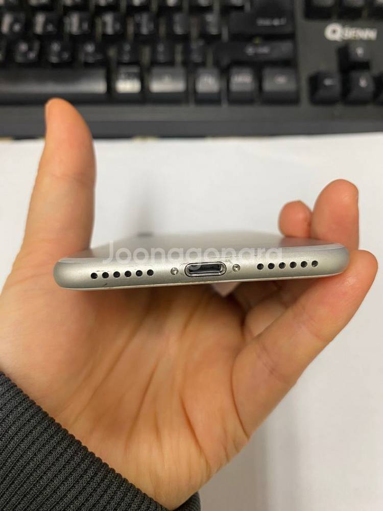 아이폰7 실버 A급 32GB 배터리성능93%--6