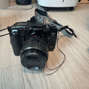 캐논 EOS-5 필름카메라+렌즈 28-105mm
