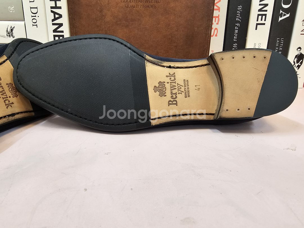 <새상품> 버윅 4950 남성 로퍼 구두 260--8