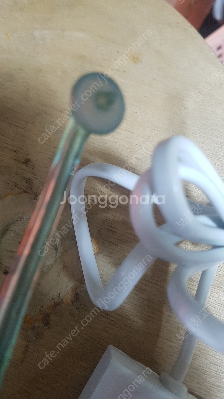필립스 소닉케어 뉴에어플로스 치석 치간 이물질제거 10--1