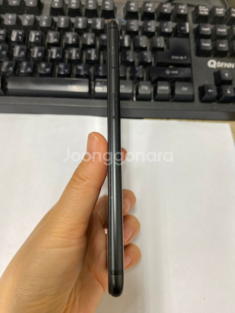 아이폰7플러스 외관A급 32GB 배터리97% 지문X--5