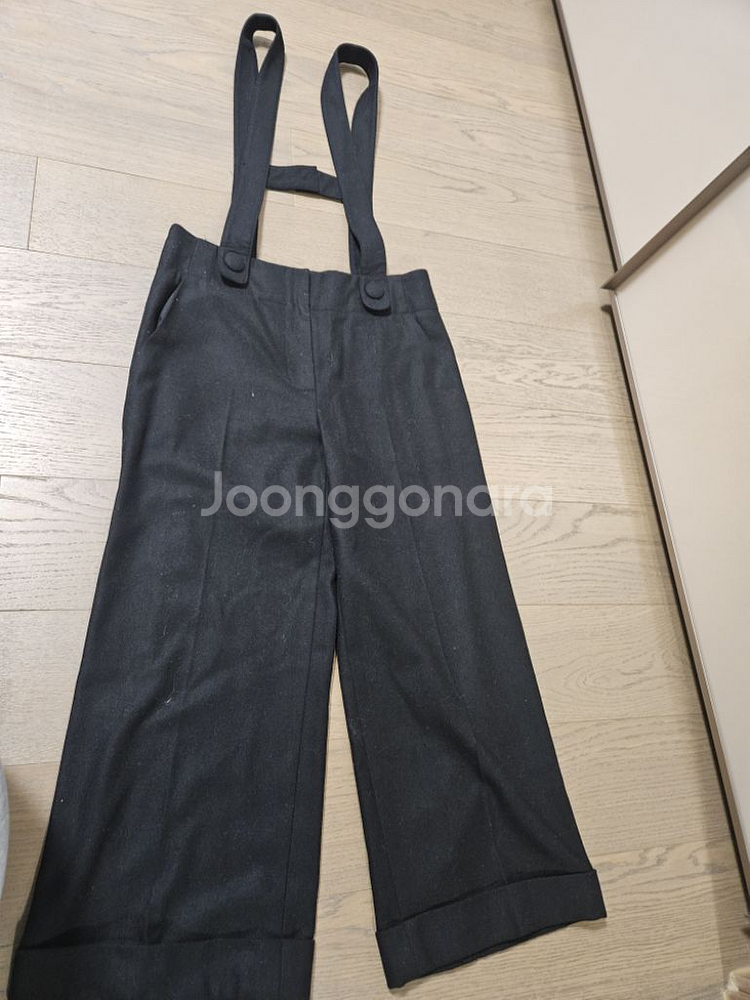 질스튜어트 멜빵 7부 바지--0