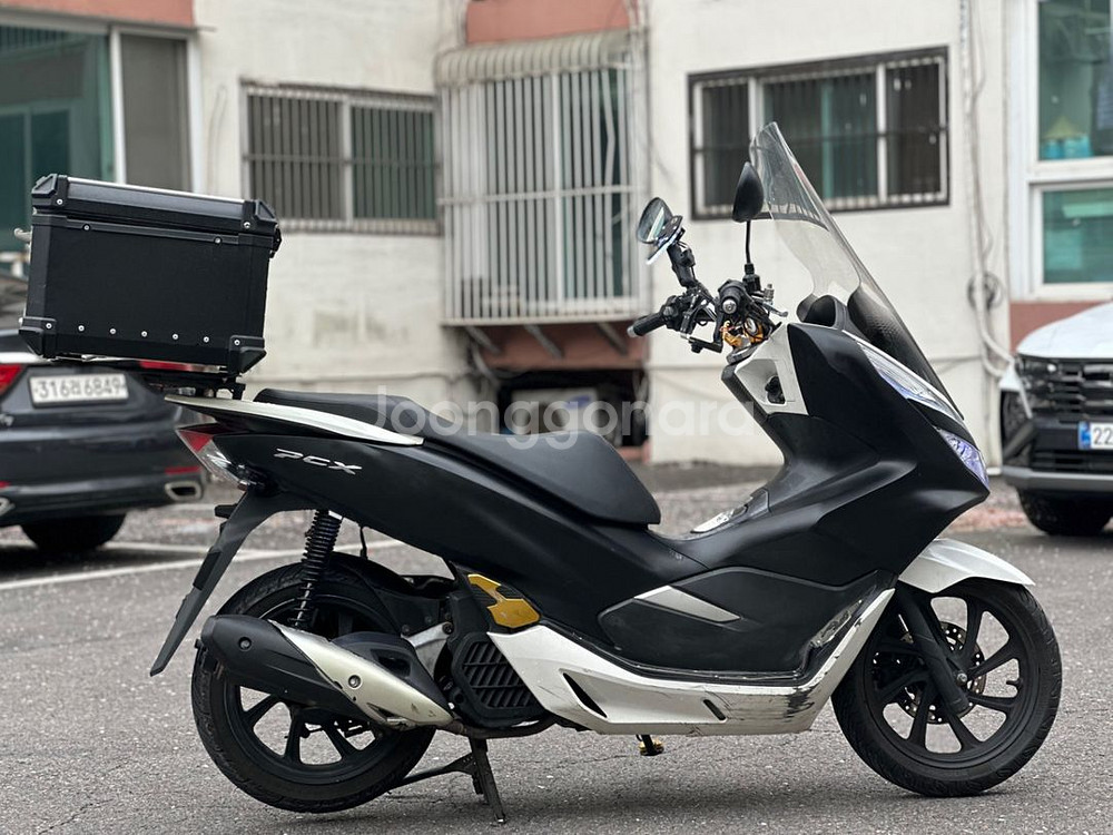 혼다 PCX125/2020년식/깔끔한컨디션/판매합니다--5